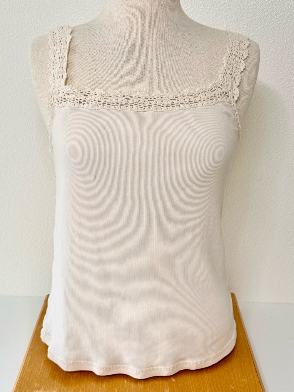 Lauren Ralph Lauren Crochet Trim Ribbed Knit Cotton Cami Tank Top Cream Large
